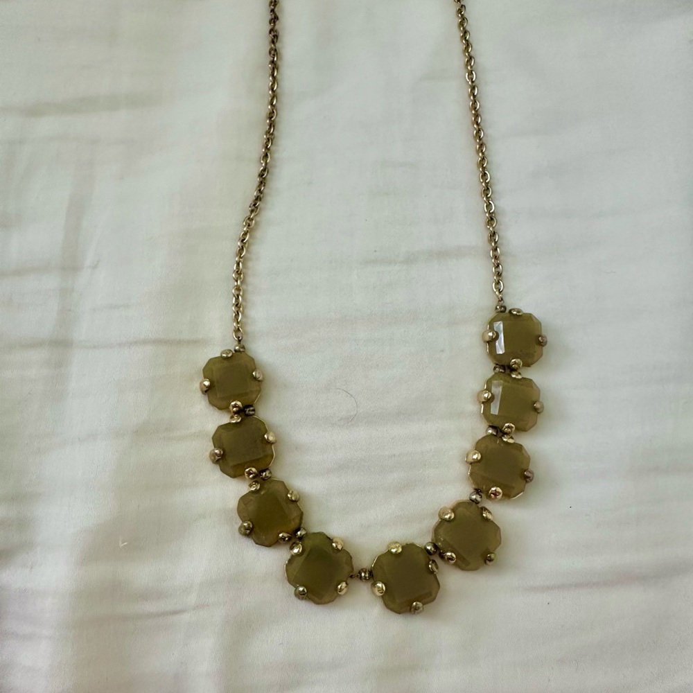 Elegant Gold Necklace